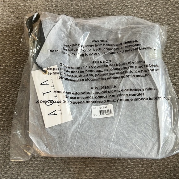 NWT AOTA Elena‎ Bucket Bag - Black Faux Crocodile - Picture 6 of 6